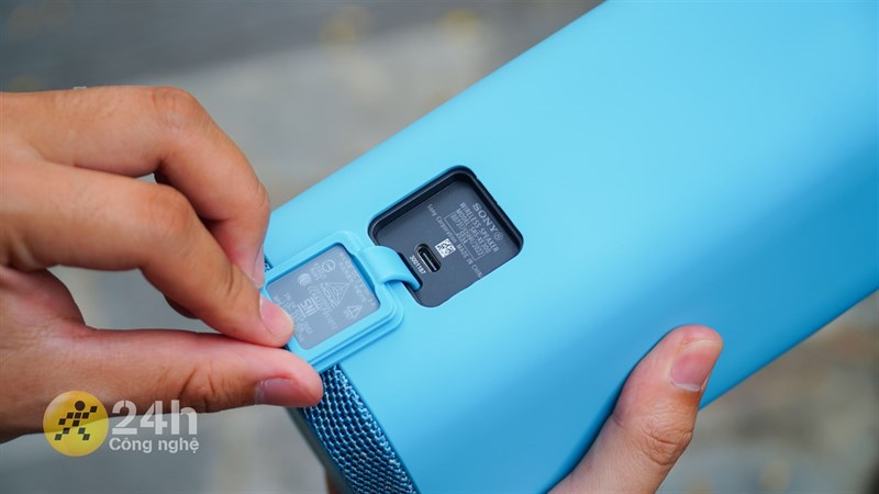 Trên tay loa Sony SRS-XE300: Thiết kế độc đáo, chất âm hay, pin lớn