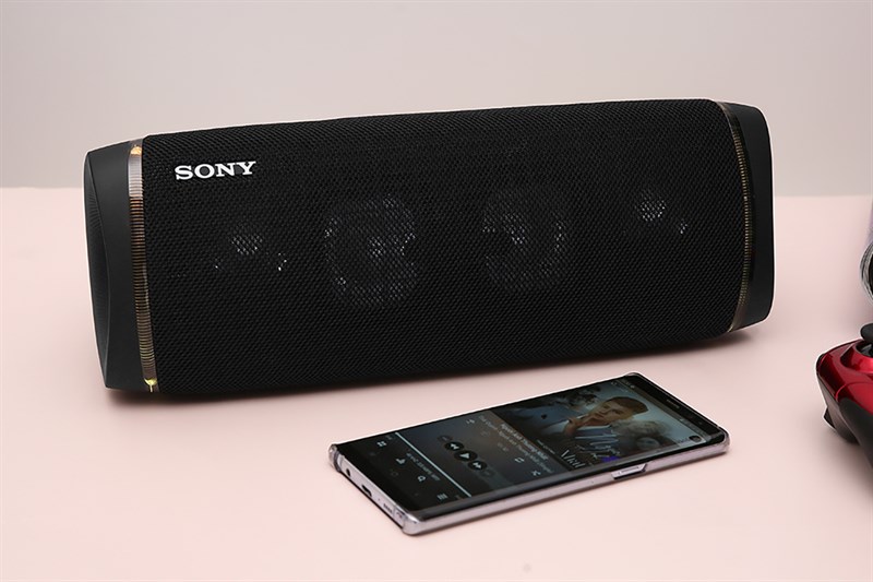 Tiệc tùng không còn nhàm chán với những chiếc loa Sony X series mới cập bến TGDĐ Tiệc tùng không còn nhàm chán với những chiếc loa Sony X series mới cập bến TGDĐ