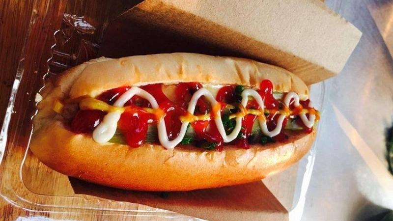 Hot Dog sốt bò băm