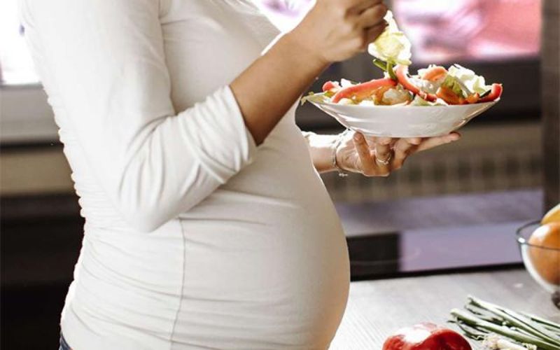 Giá trị dinh dưỡng của thịt xông khói với mẹ bầu và thai nhi