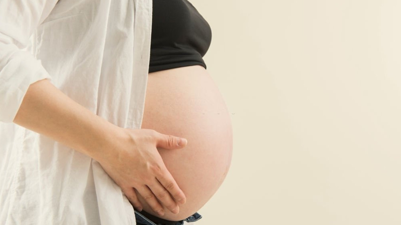 Phụ nữ có thai hay phụ nữ đang cho con bú là đối tượng đặc biệt không nên dùng nấm linh chi