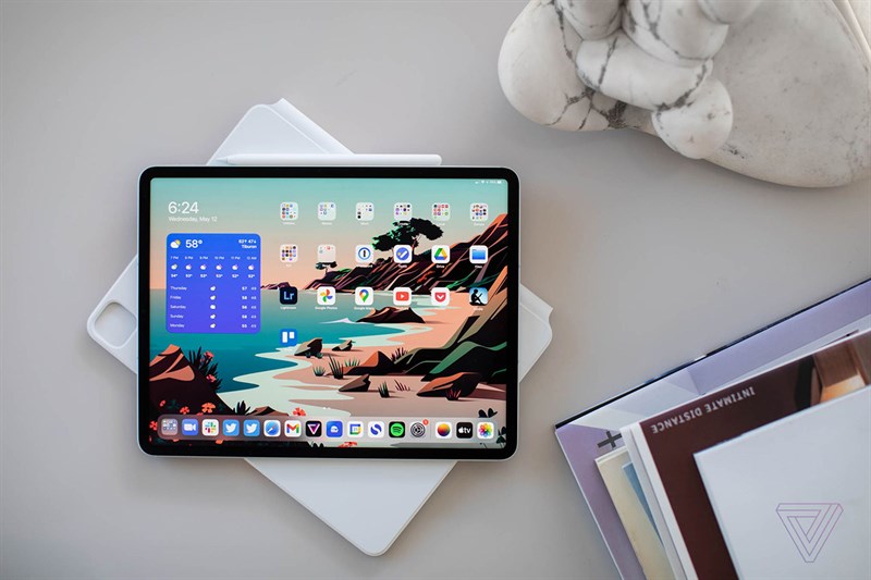 Các mẫu iPad Pro M2 mới dự kiến sẽ ra mắt vào cuối tháng 10 (Ảnh: The Verge) Các mẫu iPad Pro M2 mới dự kiến sẽ ra mắt vào cuối tháng 10 (Ảnh: The Verge)