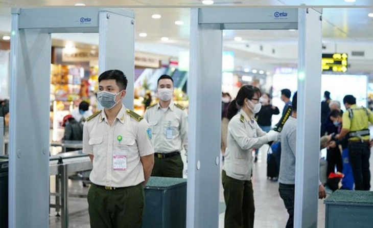 Máy dò kim loại được ứng dụng trong giám sát an ninh để đảm bảo an toàn cho mọi người