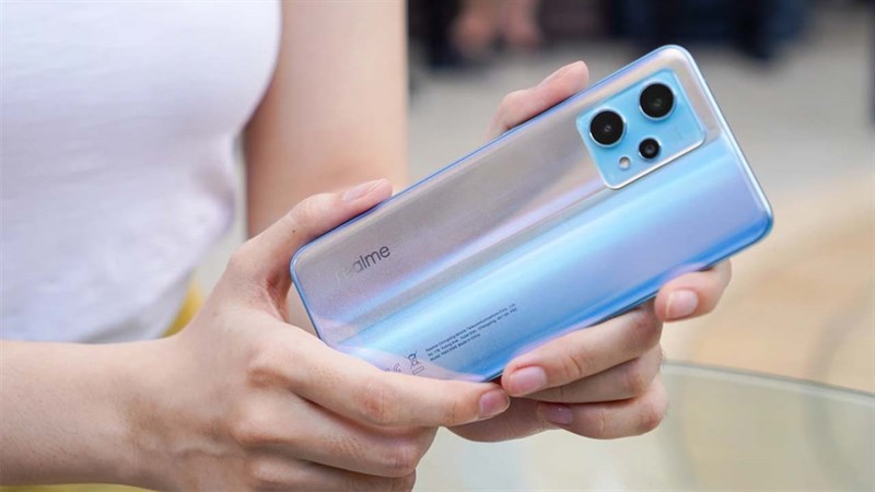Mừng 20/10, loạt mẫu điện thoại realme đồng giảm 1 triệu đồng, thiết kế đẹp mê Mừng 20/10, loạt mẫu điện thoại realme đồng giảm 1 triệu đồng, thiết kế đẹp mê