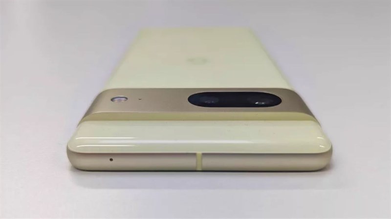 Pixel 7 sẽ có một mặt lưng đồng nhất về màu sắc.