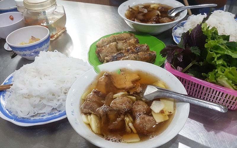 Bún chả Cầu Đen