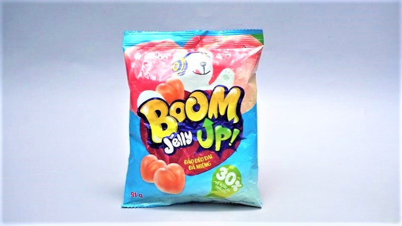 Boom Jelly Orion vị đào có thiết kế bao bì cực vui nhộn trong tông màu xanh lam