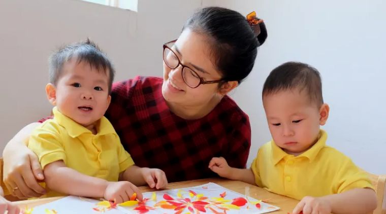Những lợi ích không ngờ khi cha mẹ cho con đi học sớm