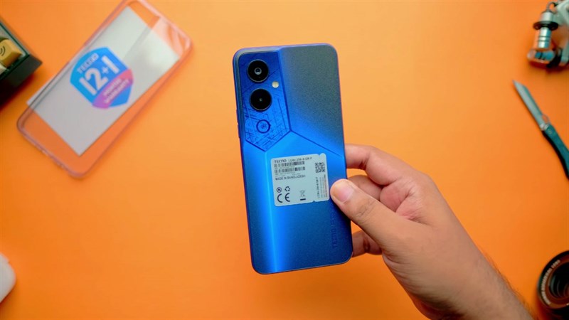 Trên tay Tecno POVA 4 Pro: Hiệu năng khá, pin khủng 6.000 mAh