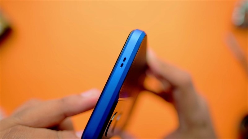 Trên tay Tecno POVA 4 Pro: Hiệu năng khá, pin khủng 6.000 mAh