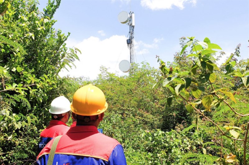 Hình ảnh triển khai hạ tầng viễn thông