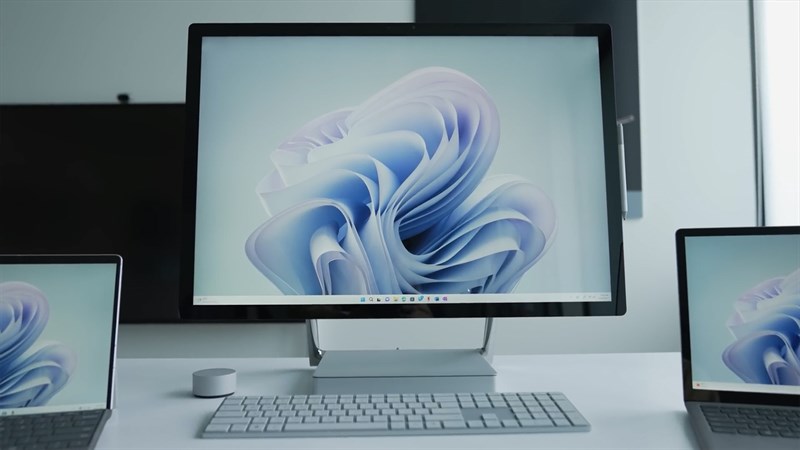Trên tay Surface Studio 2+: Cấu hình mạnh mẽ, thiết kế linh hoạt