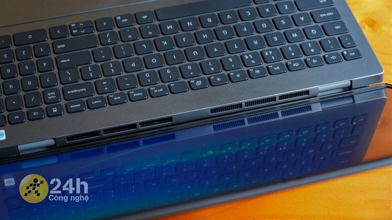 Hệ thống tản nhiệt của Dell Vostro 5620. Hệ thống tản nhiệt của Dell Vostro 5620.