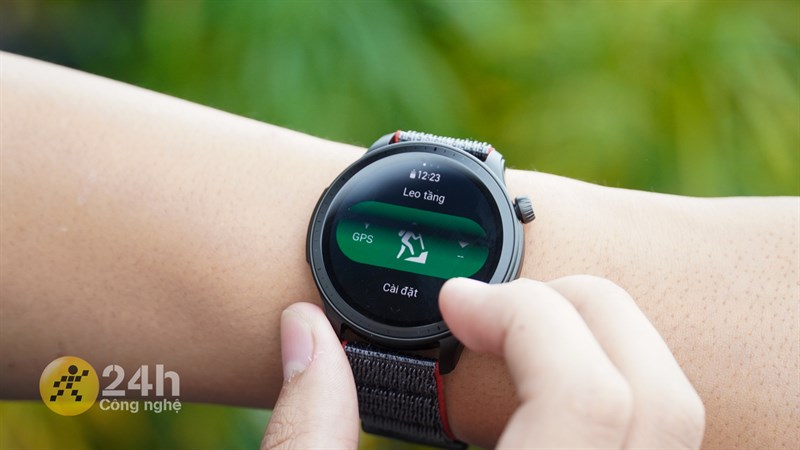 Trên tay Amazfit GTR 4