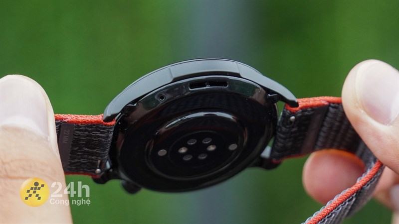 Trên tay Amazfit GTR 4