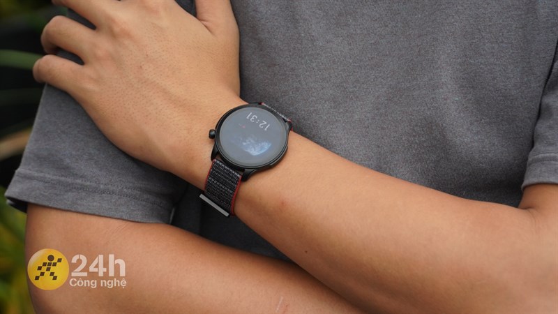 Trên tay Amazfit GTR 4