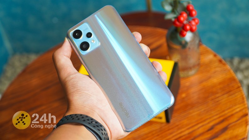 Rước liền loạt điện thoại realme 8GB, còn hỗ trợ 5G lướt web cực mê