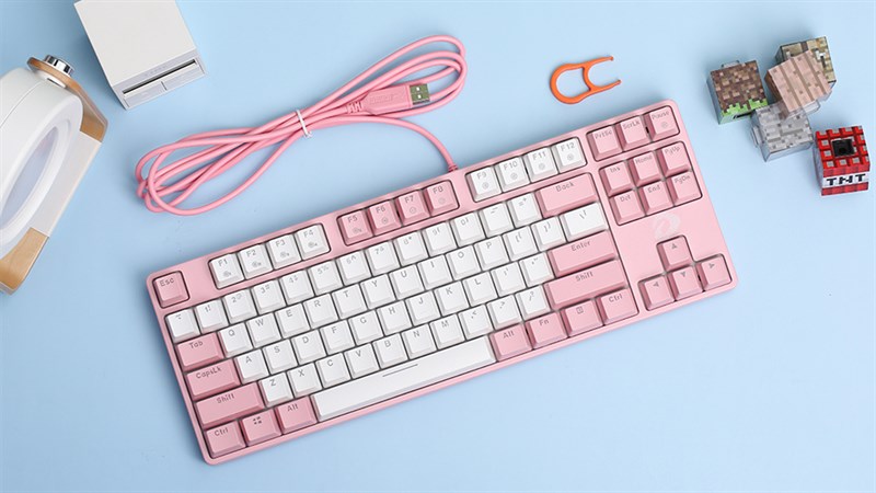 USB, túi chống sốc, balo, bàn phím giảm sốc đến 20% khi mua kèm laptop