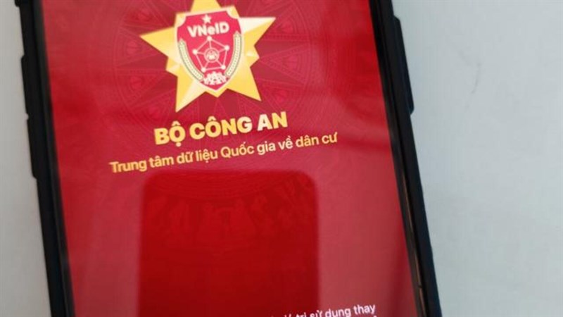 Mã định danh điện tử