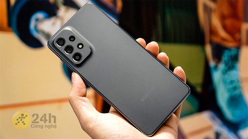 Smartphone hỗ trợ chống rung quang học OIS tầm trung có ưu đãi giá tốt