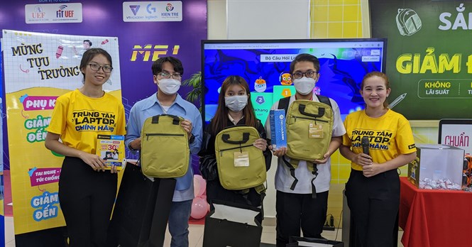 Hòa mình vào không gian công nghệ tại sự kiện Laptop Lenovo tại UEF