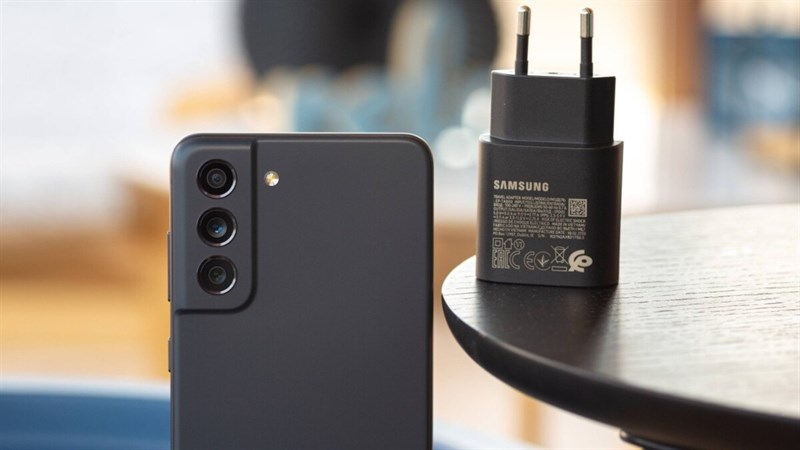 Sạc Galaxy S21 FE 5G