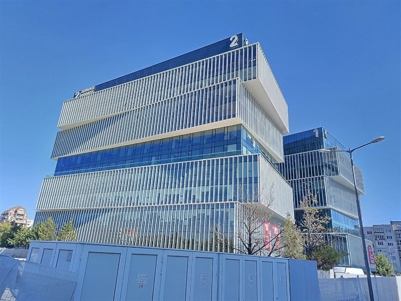 Camera chính hoạt động hiệu quả trong điều kiện ánh sáng tốt.