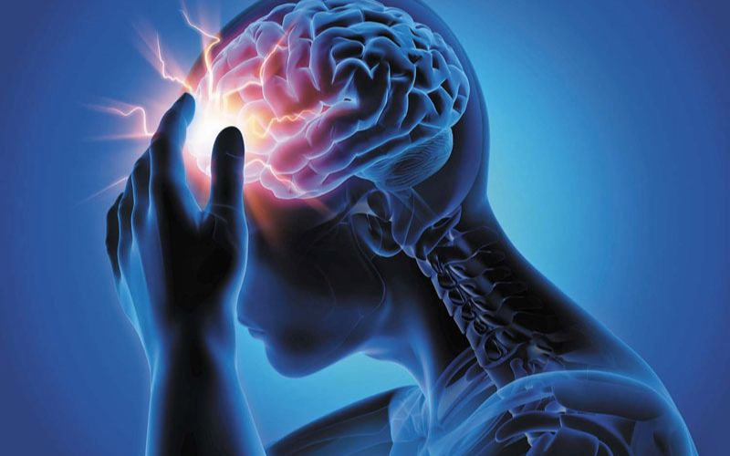 Thường xuyên đau đầu và chóng mặt