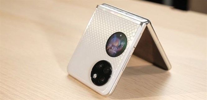 Ra mắt Huawei P50 Pocket S: Thiết kế màn hình gập, 2 tùy chọn bộ nhớ, giá từ 17.1 triệu đồng