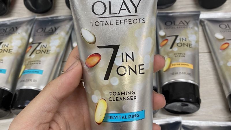 Sữa rửa mặt Olay Total Effect 7in1 Revitalizing