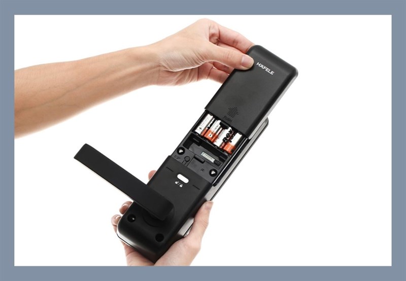 Khóa điện tử Hafele thân khóa lớn EL7700 - Khóa điện tử đáng mua tại TGDĐ Khóa điện tử Hafele thân khóa lớn EL7700 - Khóa điện tử đáng mua tại TGDĐ