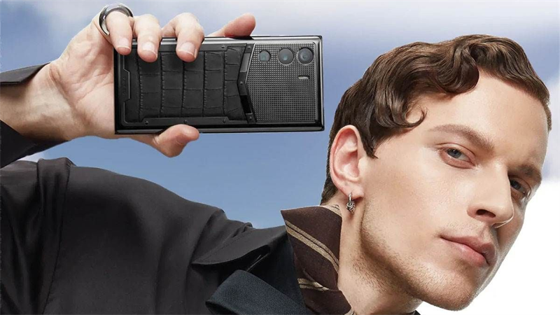 VERTU METAVERTU - Mẫu điện thoại xa xỉ bậc nhất có Web3 đầu tiên trên thế giới