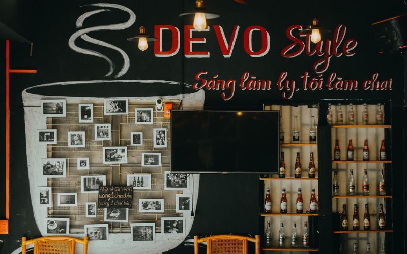 DEVO Cafe & Beer