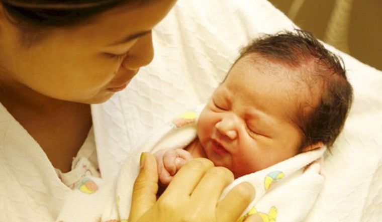 Tại sao mẹ nhóm máu O sinh con bị vàng da?