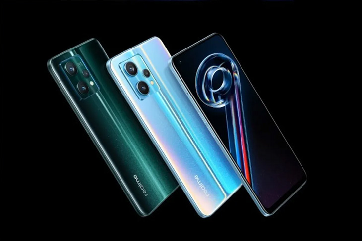 Realme 10 Pro+ 5G cũng sở hữu tấm nền AMOLED với kích thước 6.4 inch