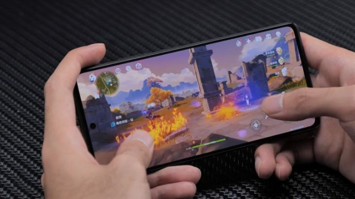 Chiến game ổn định với cấu hình trung bình
