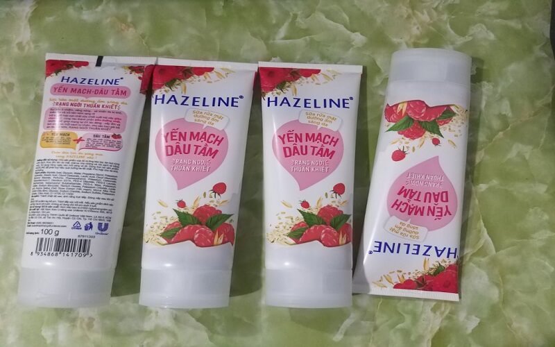 Sữa rửa mặt Hazeline yến mạch dâu tằm được phân phối rộng rãi, dễ tìm mua