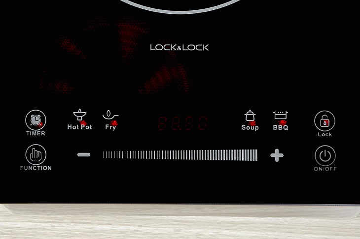 Bếp hồng ngoại Lock&Lock EJI421 được tích hợp đa dạng các tính năng thông minh đi kèm