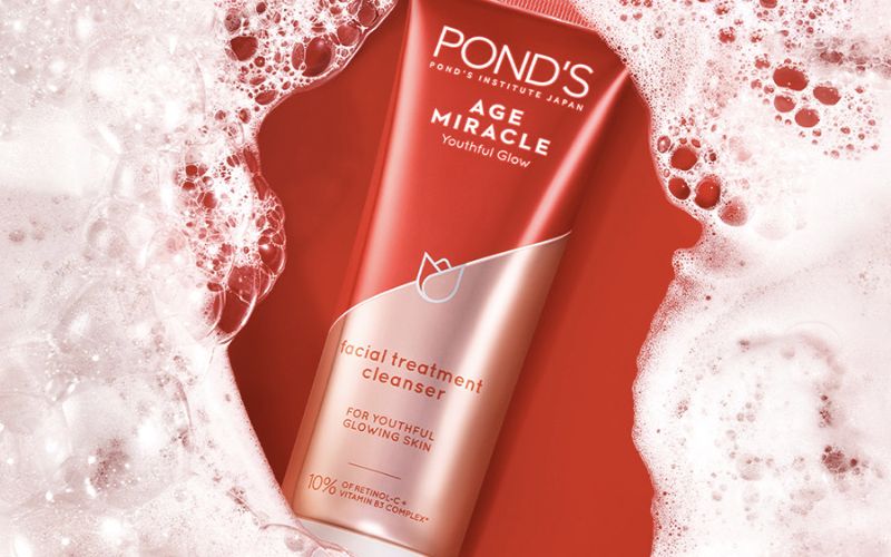 Thành phần sữa rửa mặt Pond's Age Miracle