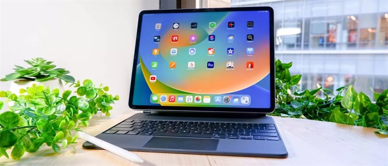 iPad Pro (2022) là lựa chọn hợp lý ở thời điểm hiện tại. iPad Pro (2022) là lựa chọn hợp lý ở thời điểm hiện tại.