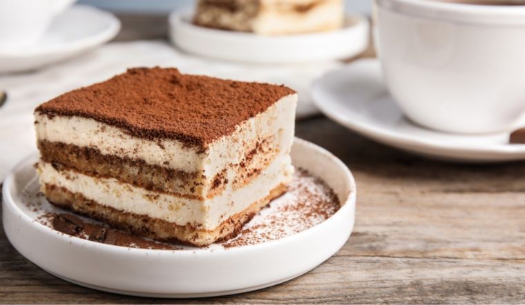 3 cách làm bánh sinh nhật tiramisu đẹp, thơm ngon, dễ làm