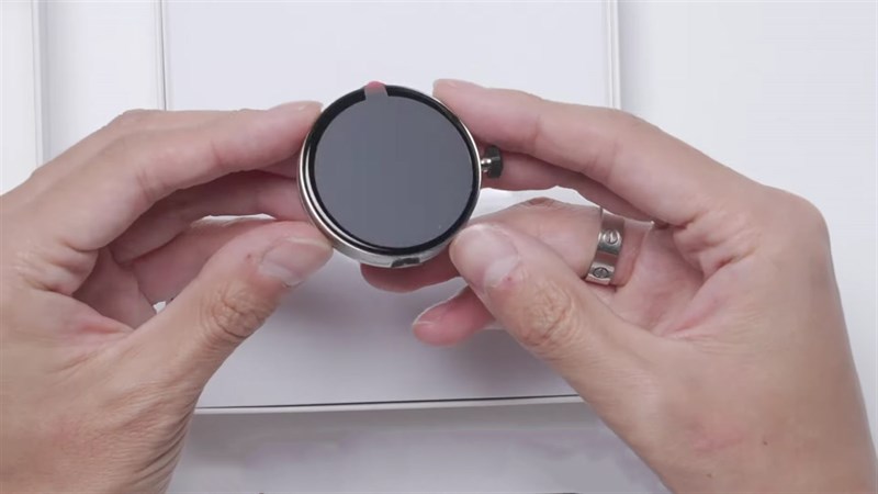 Trên tay Huawei Watch GT Cyber