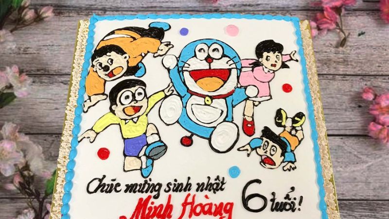 Bánh sinh nhật Doraemon sẽ đưa bạn trở về tuổi thơ và thắp lên những kỷ niệm tuyệt vời. Một chiếc bánh với hình ảnh Doraemon đầy màu sắc và ngộ nghĩnh, được trang trí bằng những món đồ chơi quen thuộc cùng chú mèo máy tinh nghịch. Đừng bỏ lỡ cơ hội để thưởng thức bánh sinh nhật Doraemon này liên kết hình ảnh.