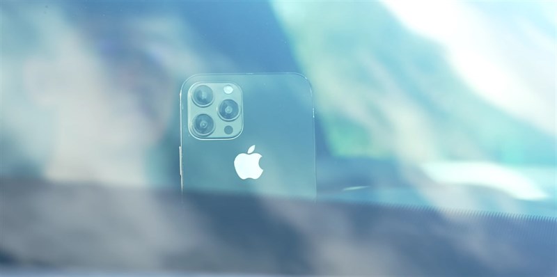 Trên tay iPhone Flip (iPhone V) từ 'pháp sư Trung Hoa'