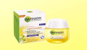 Mặt nạ ngủ Garnier Light Complete Yoghurt dưỡng trắng có tốt không?