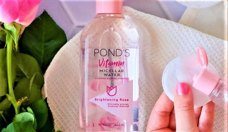 Tìm hiểu nước tẩy trang POND'S Vitamin Micellar Water không cồn dưỡng sáng da