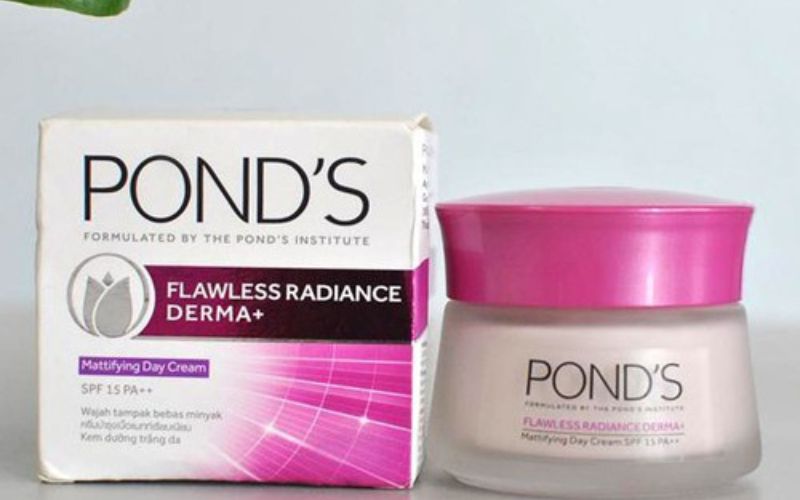 Hướng dẫn sử dụng kem dưỡng da ban ngày Pond’s Mattifying Day Cream