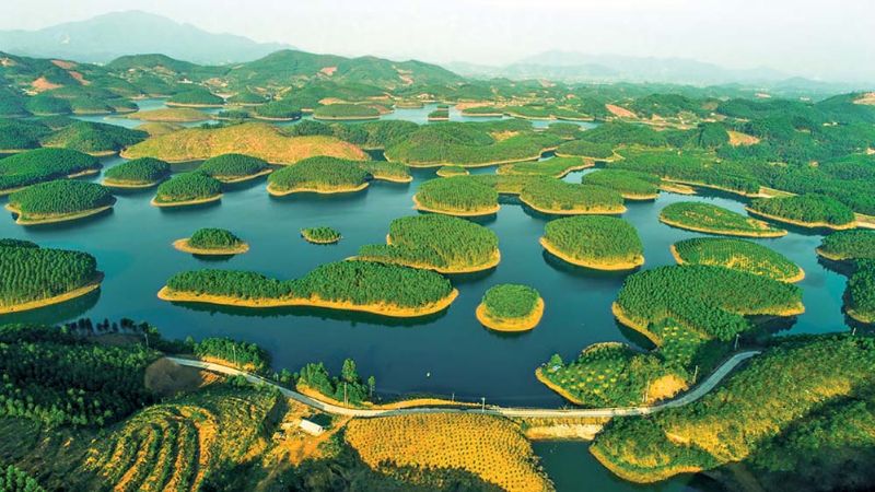 Địa thế hoàn hảo cho những chuyến du lịch mạo hiểm
