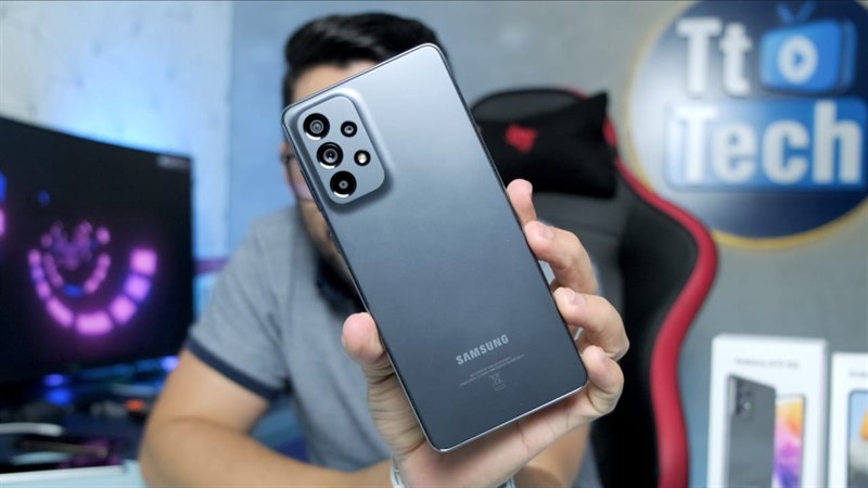 Điện thoại Samsung tầm trung có chống rung quang học OIS giảm mê ly Điện thoại Samsung tầm trung có chống rung quang học OIS giảm mê ly