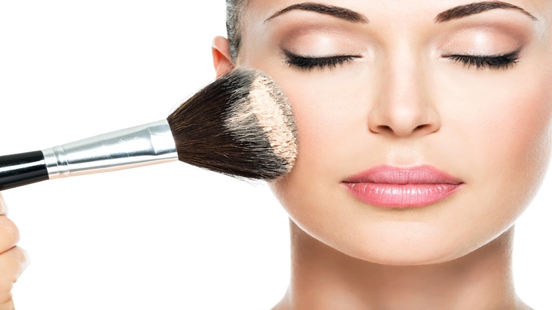 hạn chế trang điểm hạn chế trang điểm